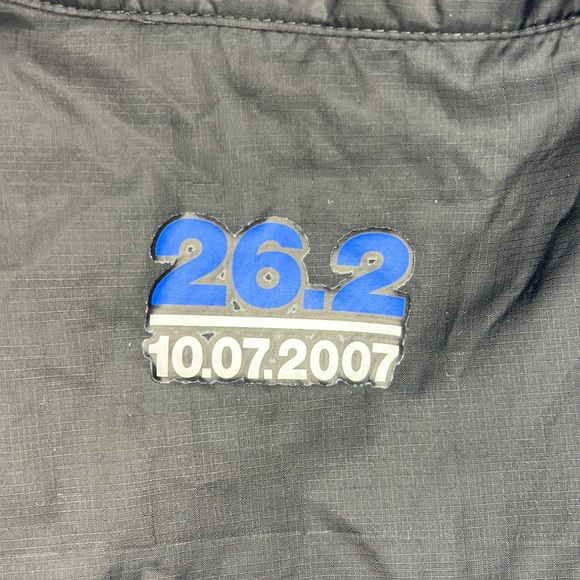 Nike Run Chi Chicago Marathon Jacket 
Size L
Black/Blue/3M - Picture 14 of 16